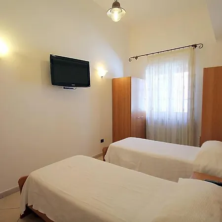 Sleeps 6 Pool Air Con Wifi Villa
