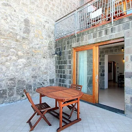 Villa Sleeps 6 Pool Air Con Wifi